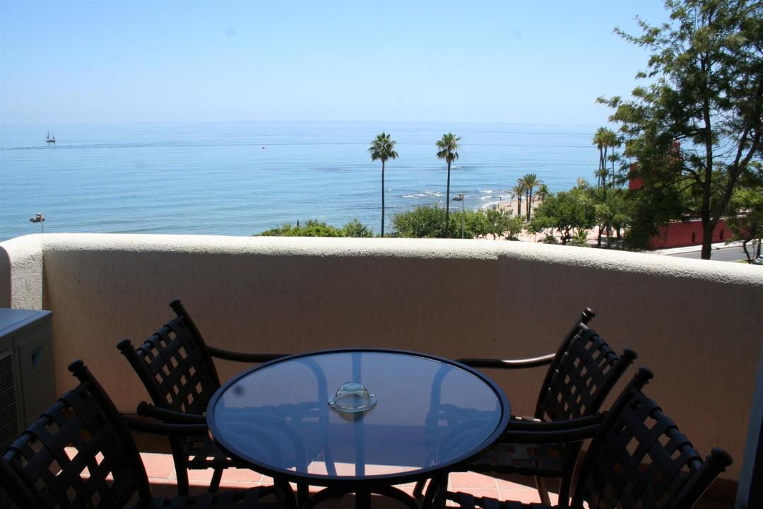 Benalbeach Sea Front Benalmádena Exterior photo